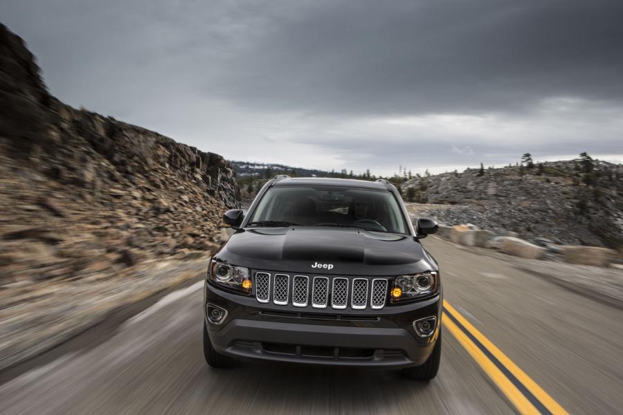  Jeep Compass Limited 2014 года  (фото 15 из 20)
